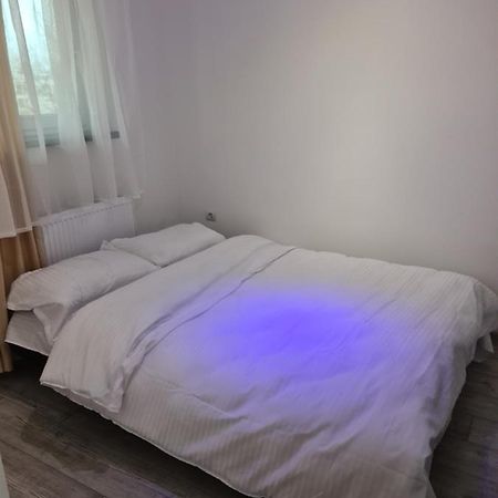 Apartament In Centru Oradea Exterior photo